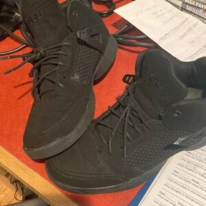 Black Men's Sneakers